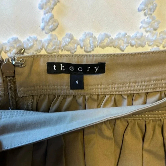Theory casual skirt with side pockets Size4 - Picture 2 of 6